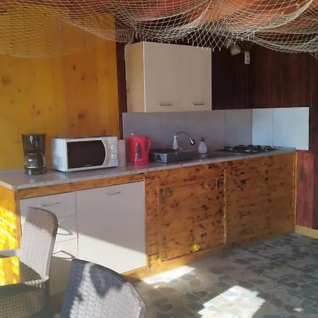 בית הארחה Remina